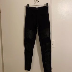 High Waisted Black Alo Legging